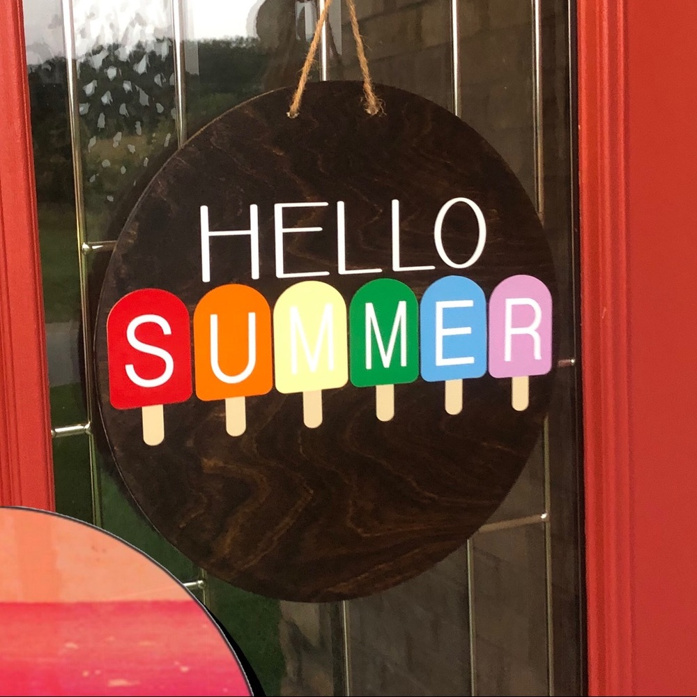 Hello Summer door hanger
